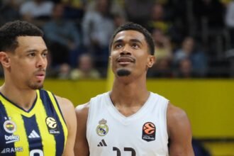 Οι τραυματισμοί στέλνουν τη Ρεάλ στην αγορά