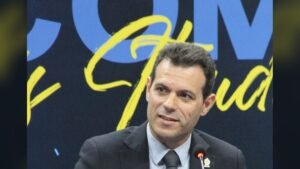 Ητούδης: «Η Εφές είναι επιθετική και έχει εμπειρία σε κάθε θέση»