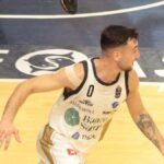 Κορυφαίος έκτος παίκτης του Οκτωβρίου ο Καπέλετι