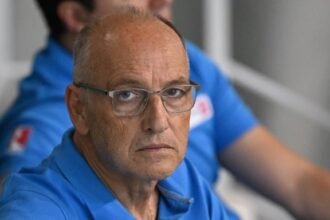 Συλλήψεις στην κορυφή της ΕΟΚ και της διαιτησίας για στημένα και στοιχηματισμό